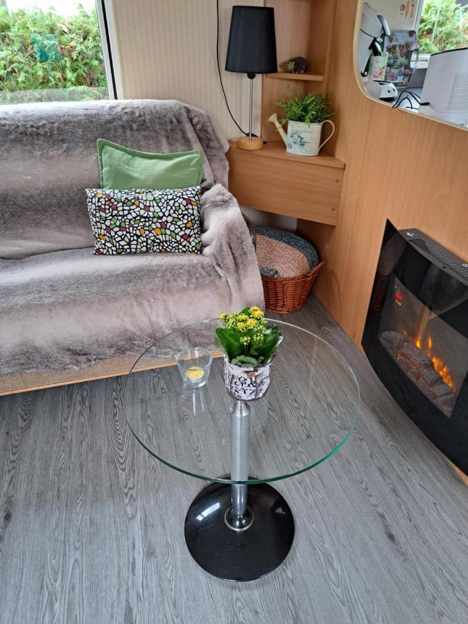 Chalet 15 "De Tien Heugten" Vakantiepark Schoonloo Esterno foto